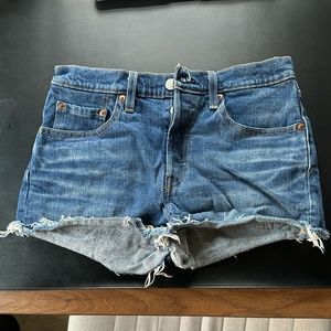 501 Levis High Rise Short